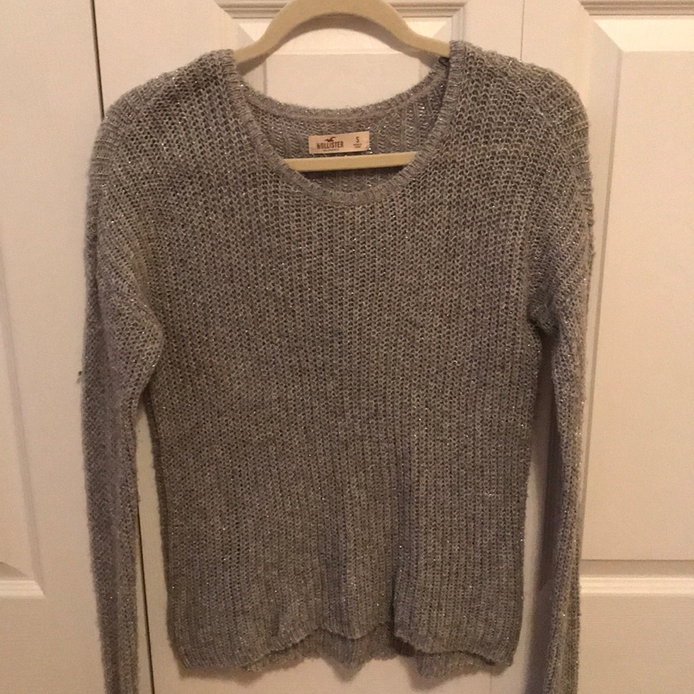 Hollister sweater